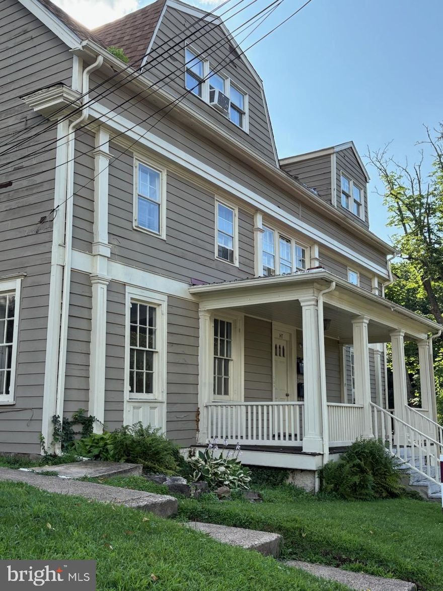 Charming one bedroom in Historic Yardley Borough.  Remodeled kitchen and bath.  Navy shaker style kitchen cabinets with white quartz counters and neutral subway tile backsplash, undermount stainless sink with window overlooking yard.  Built in micro and electric stove with smooth cooktop.  Remodeled bath features large shower with mosaic tile detailing and subway tile in a marbled pattern.  Charming square sink with vanity.