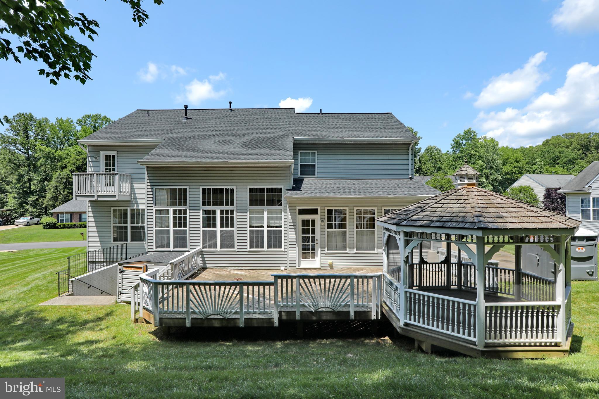 SETTLE WOODS - Residential