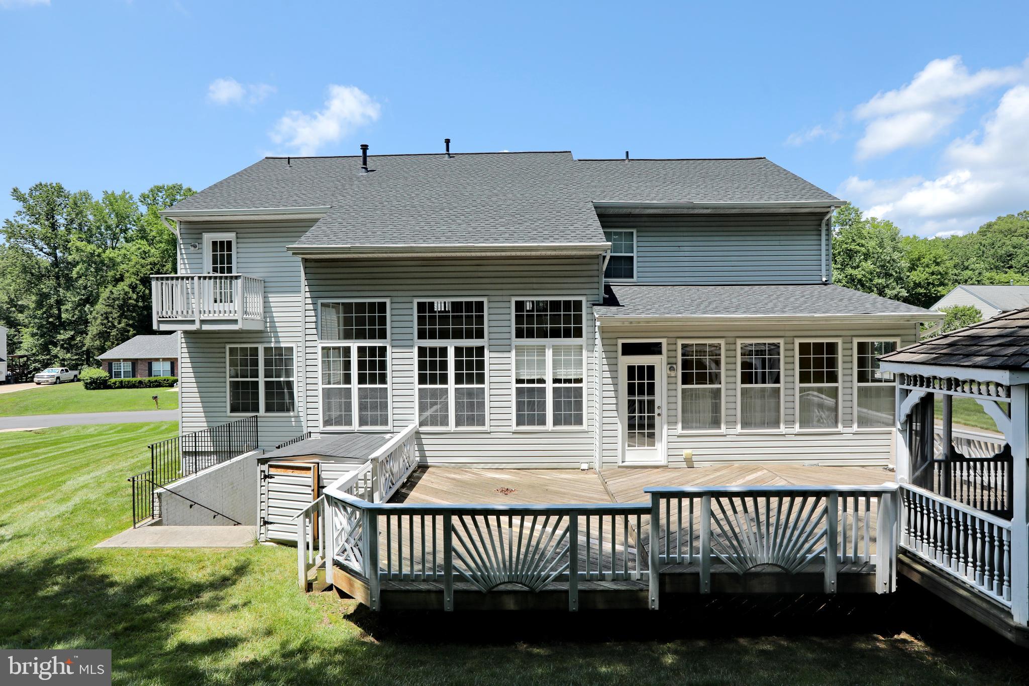 SETTLE WOODS - Residential