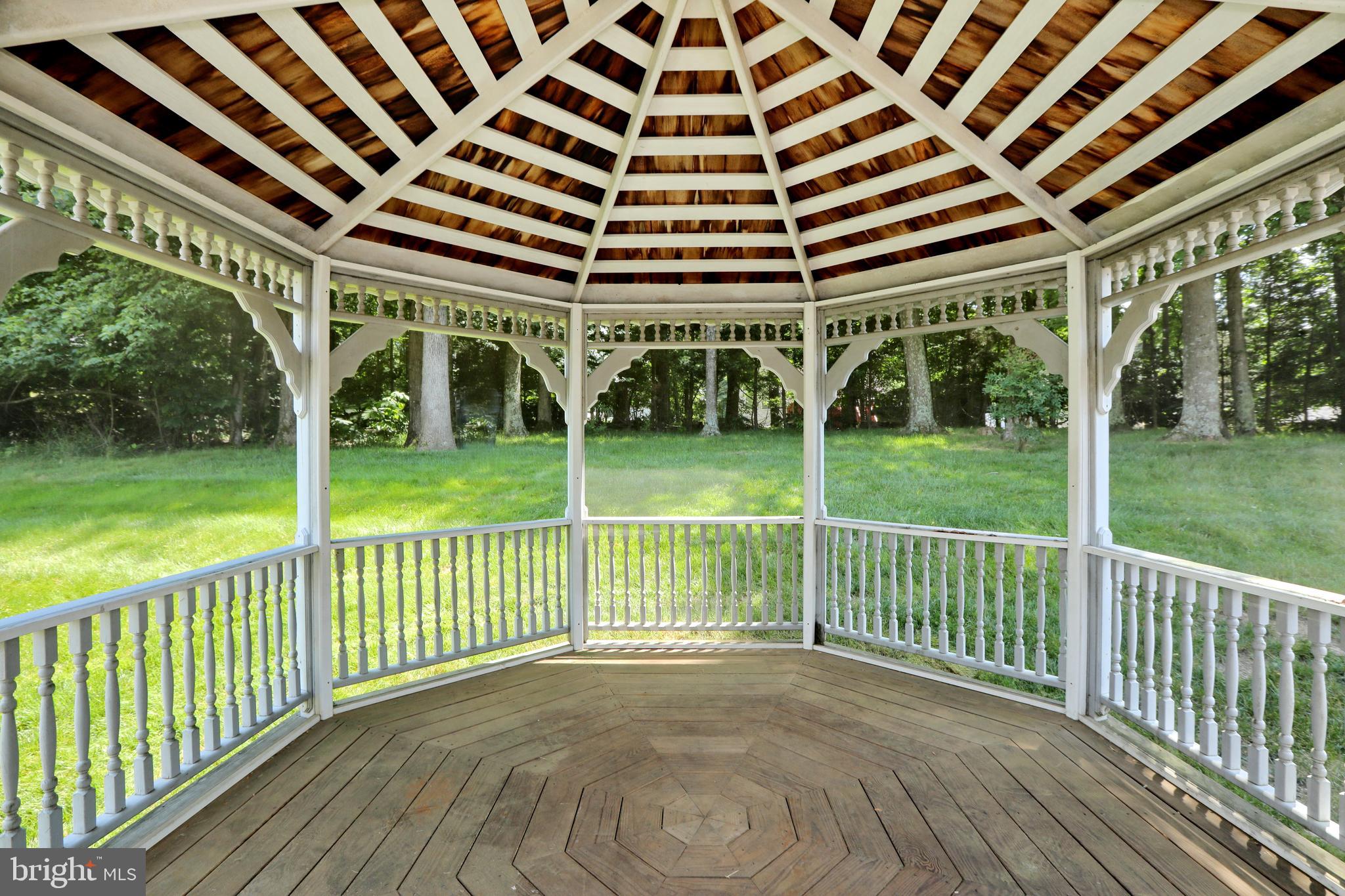 SETTLE WOODS - Residential