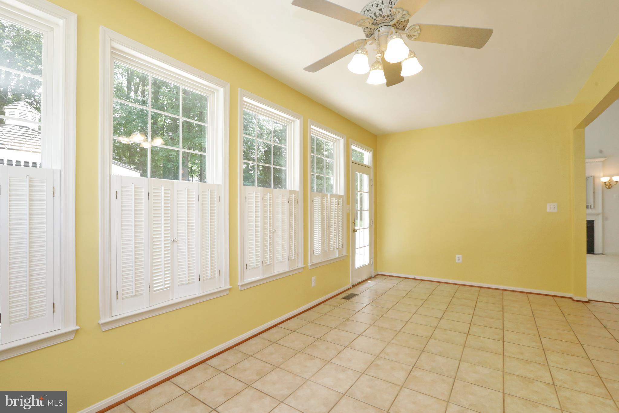 SETTLE WOODS - Residential