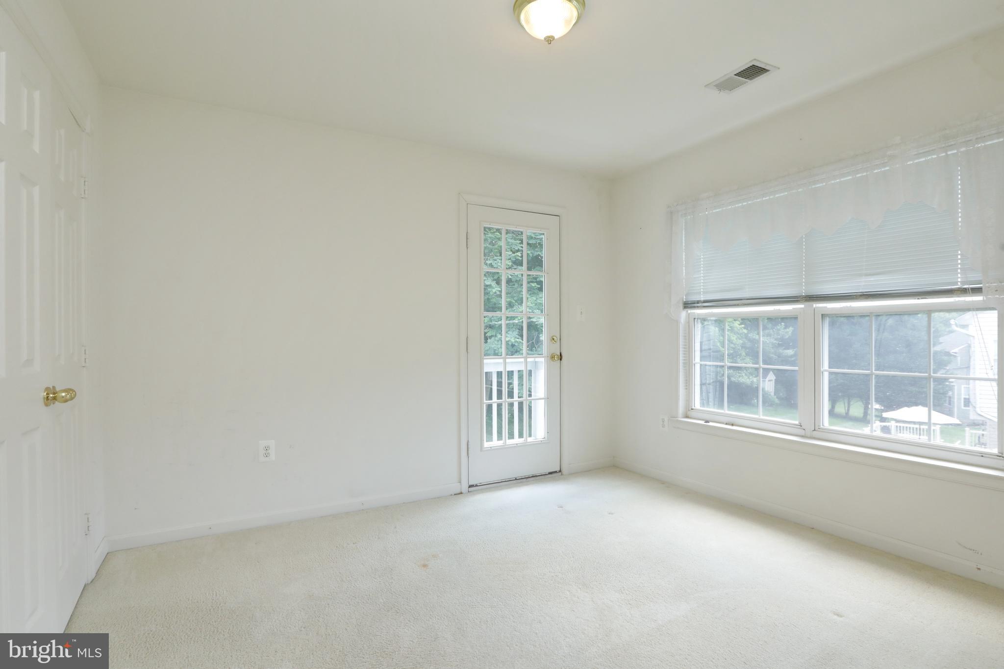 SETTLE WOODS - Residential