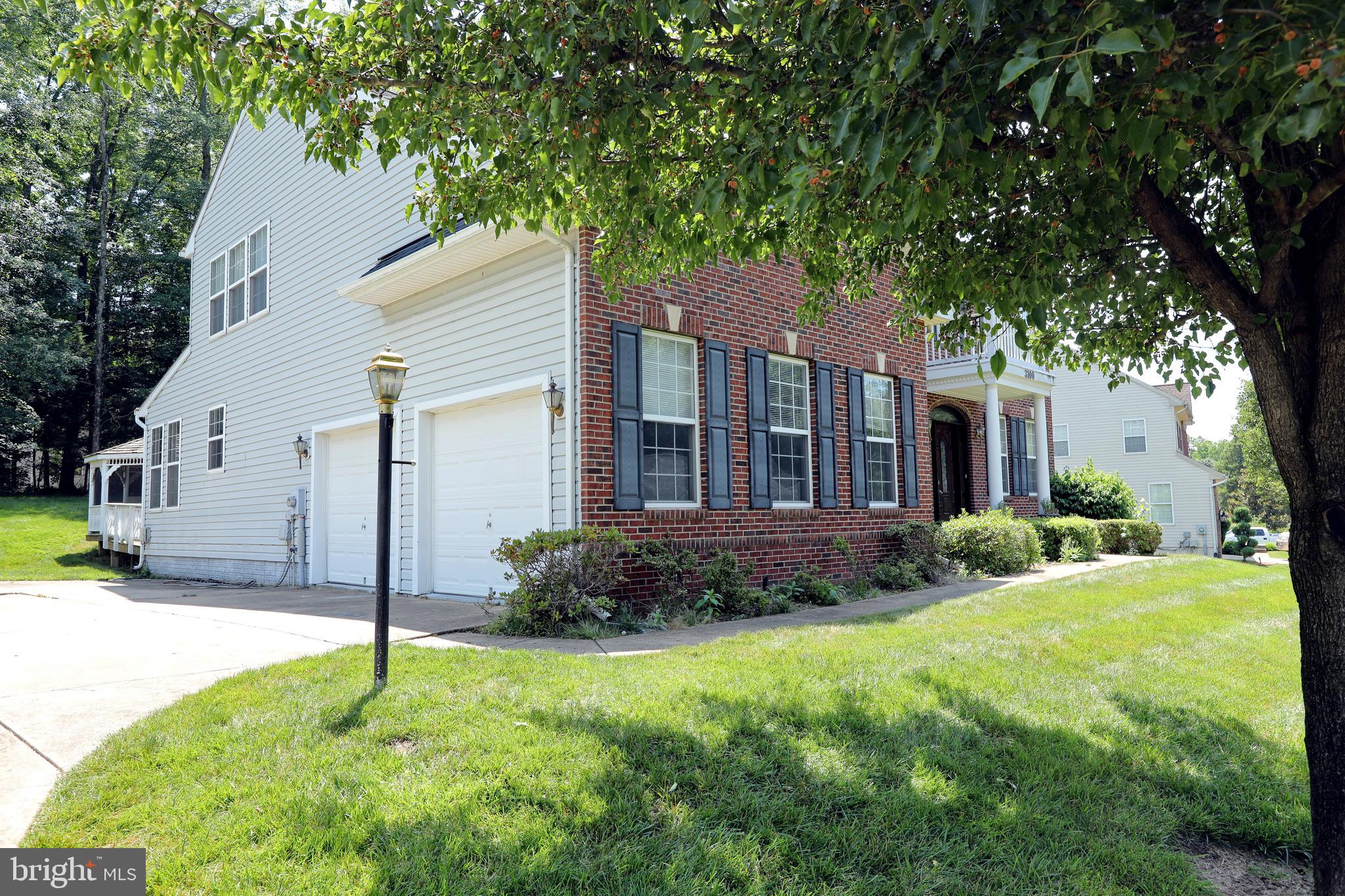 SETTLE WOODS - Residential