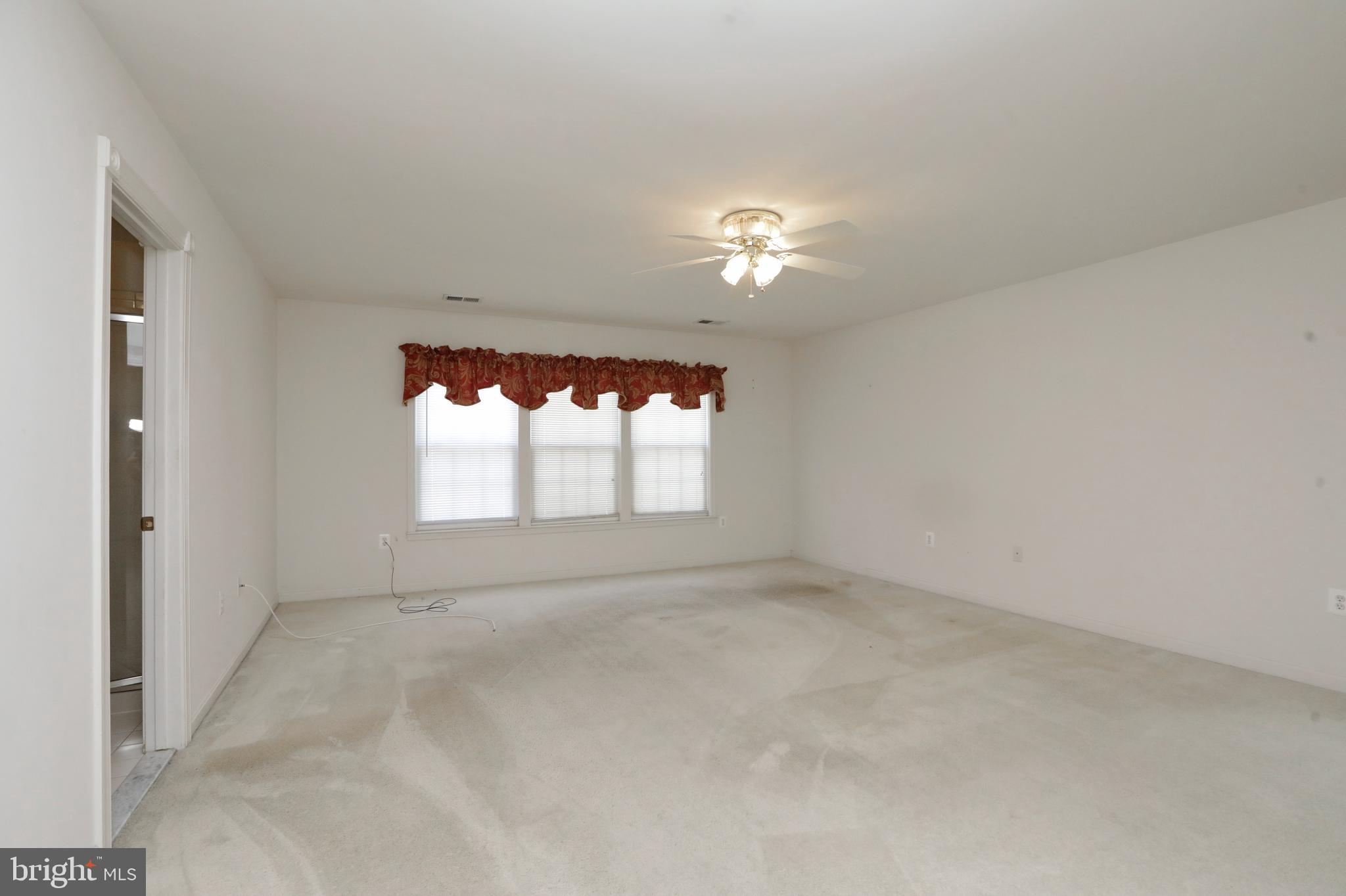 SETTLE WOODS - Residential