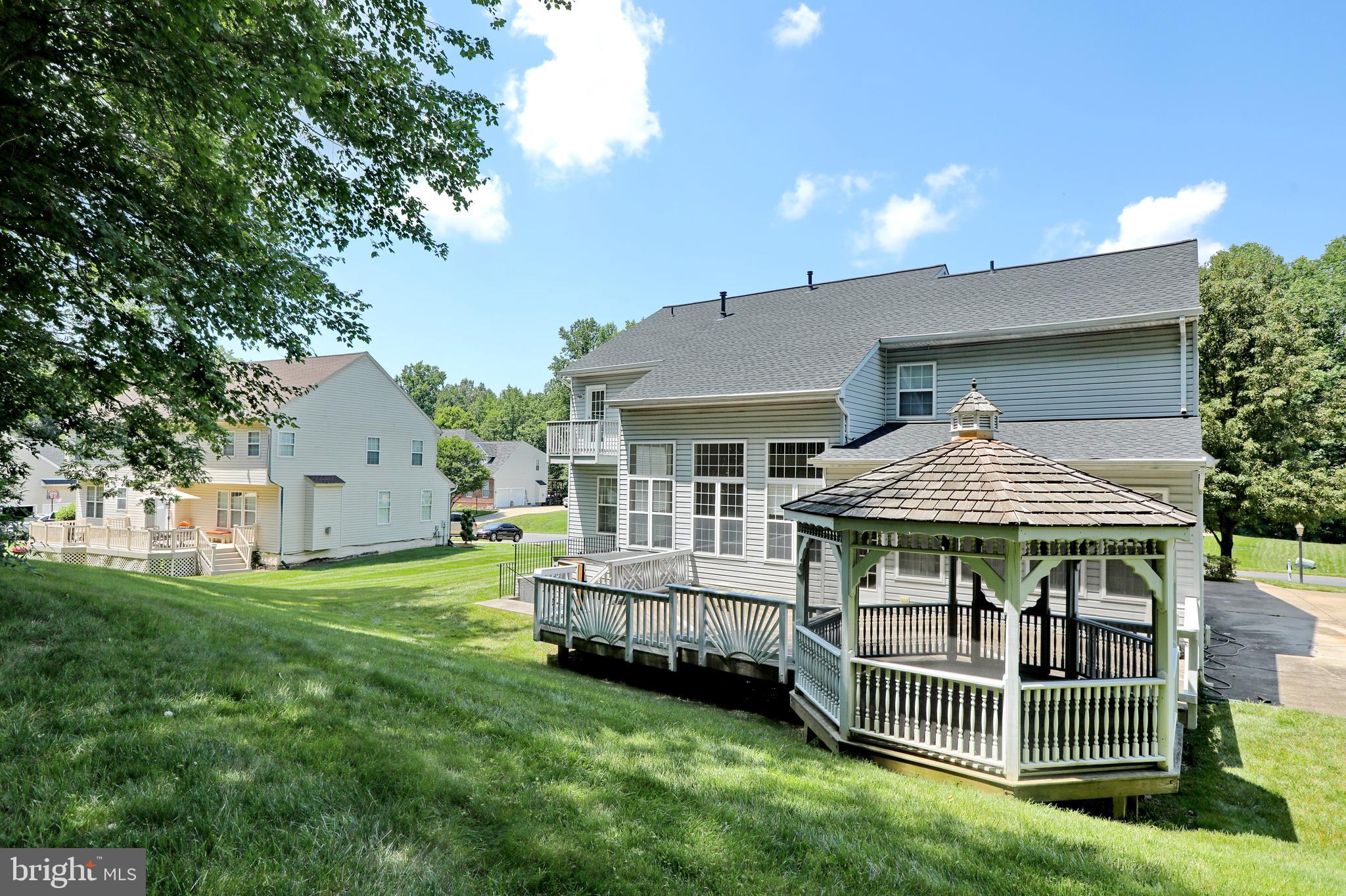 SETTLE WOODS - Residential