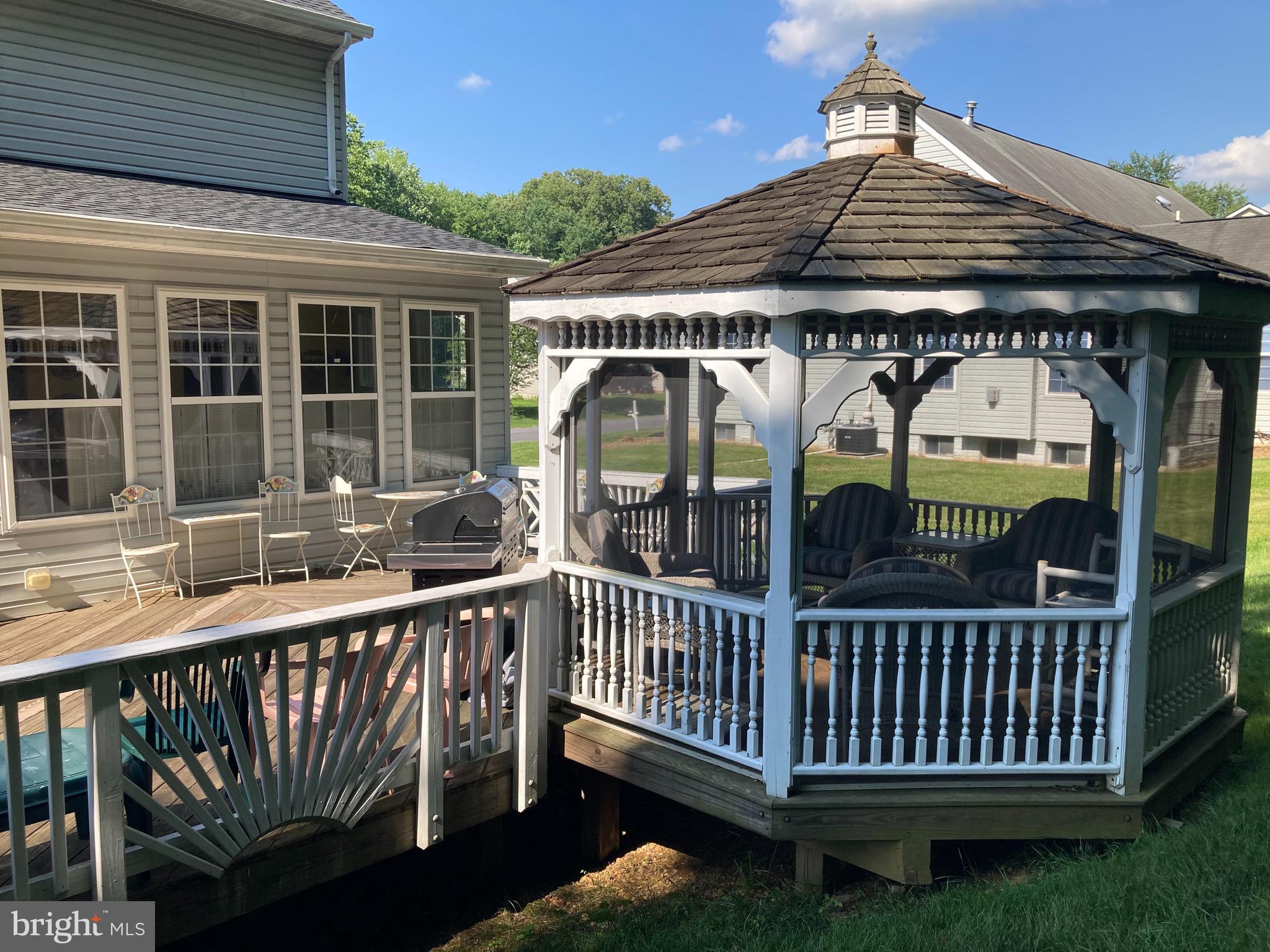 SETTLE WOODS - Residential