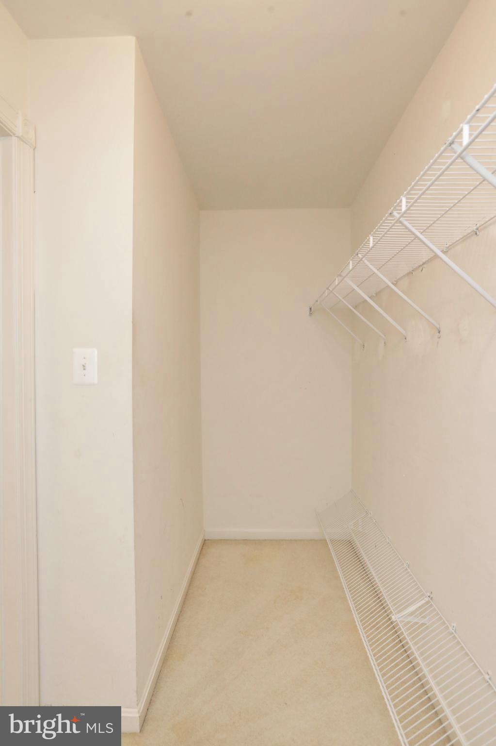 SETTLE WOODS - Residential