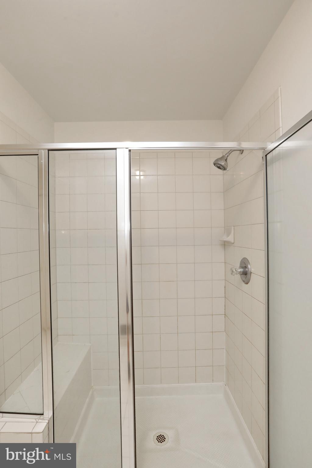 SETTLE WOODS - Residential