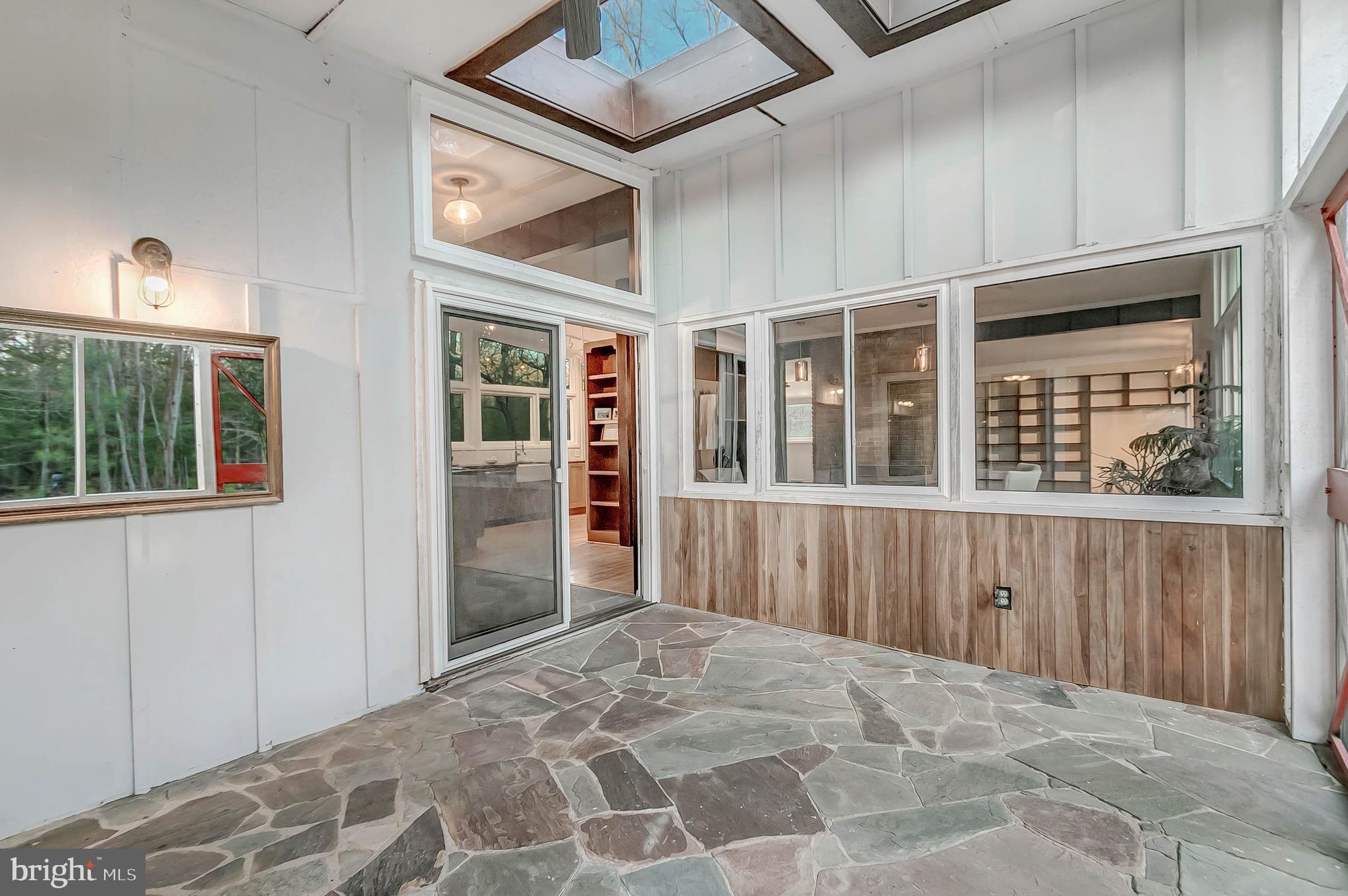 MOYAONE RESERVE - Residential