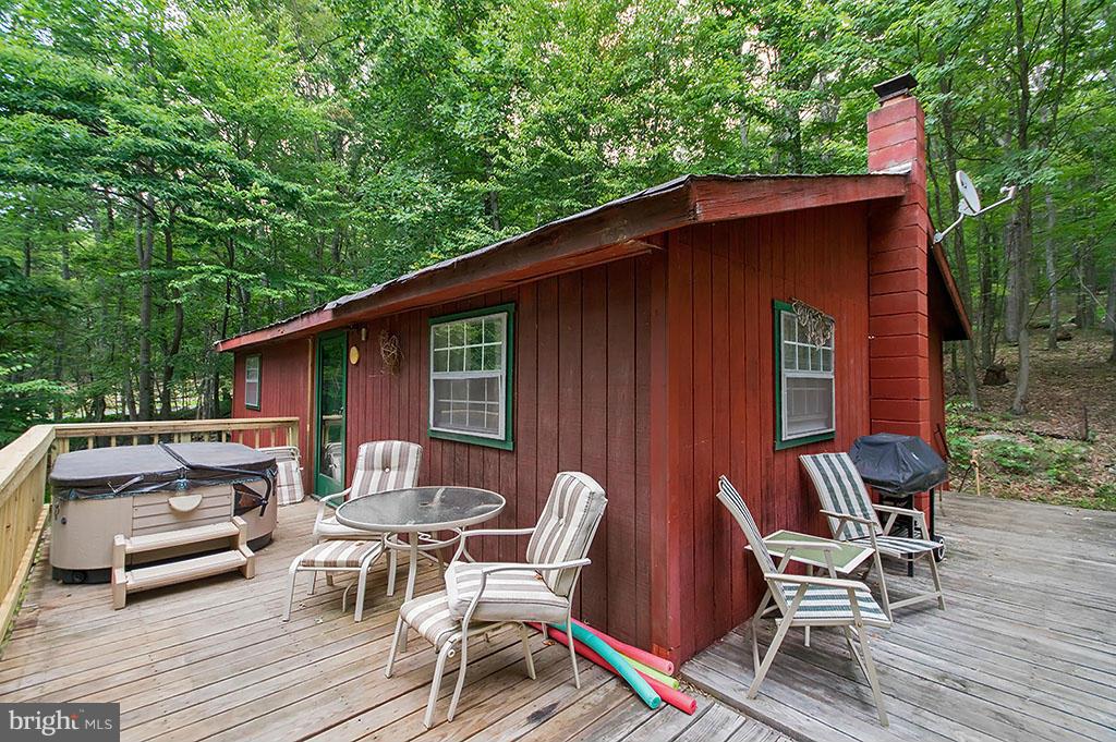 CAPON RIVER VISTA - Residential