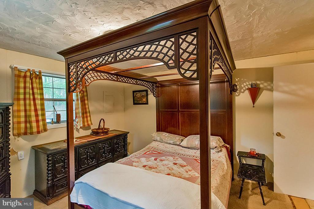 CAPON RIVER VISTA - Residential