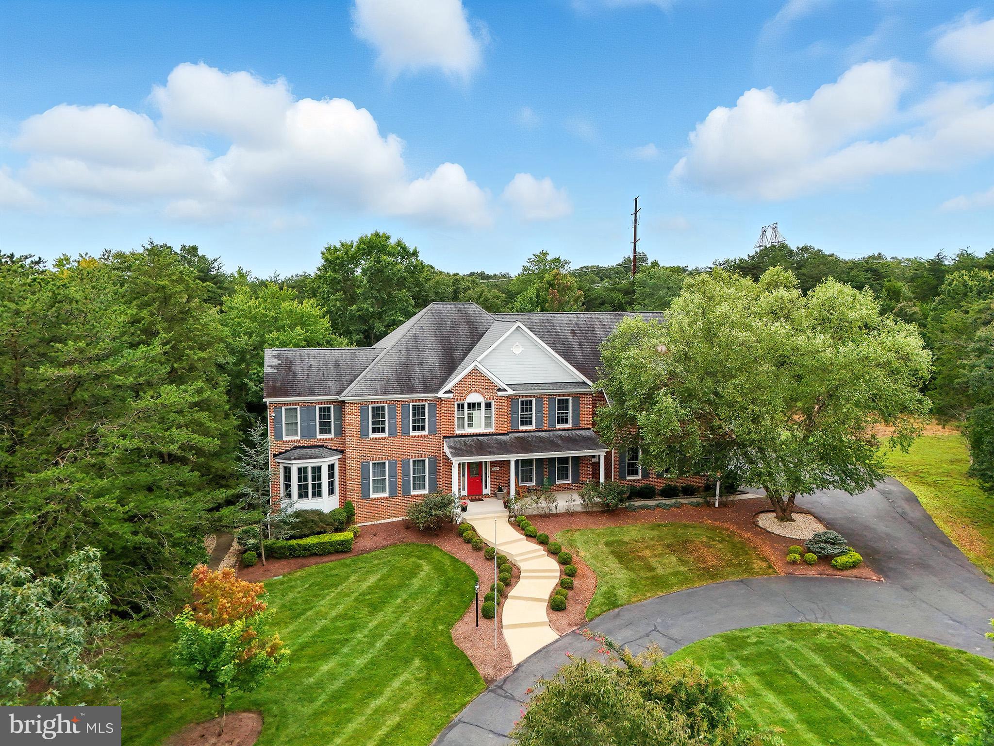 HUNT CHASE - Residential