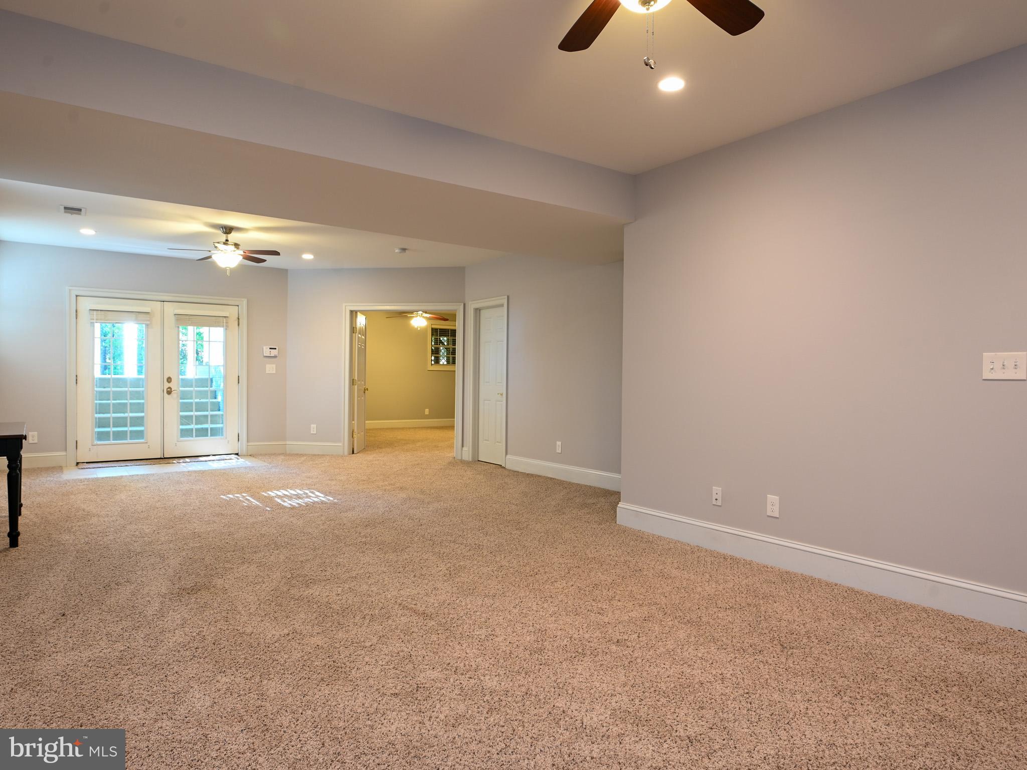 HUNT CHASE - Residential