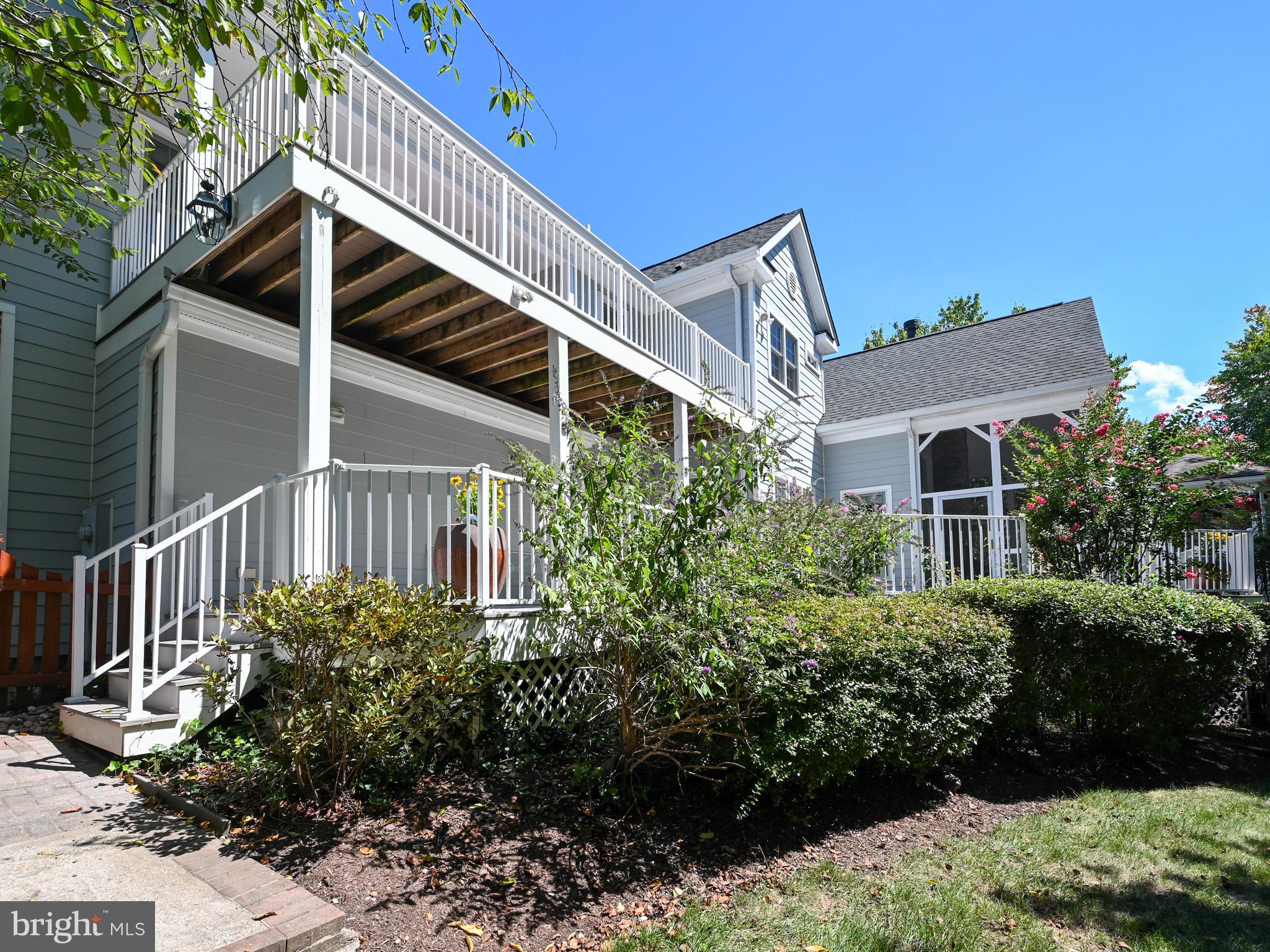 HUNT CHASE - Residential