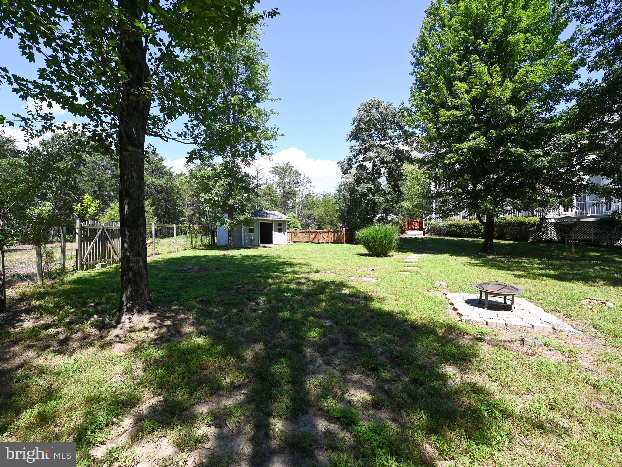 HUNT CHASE - Residential