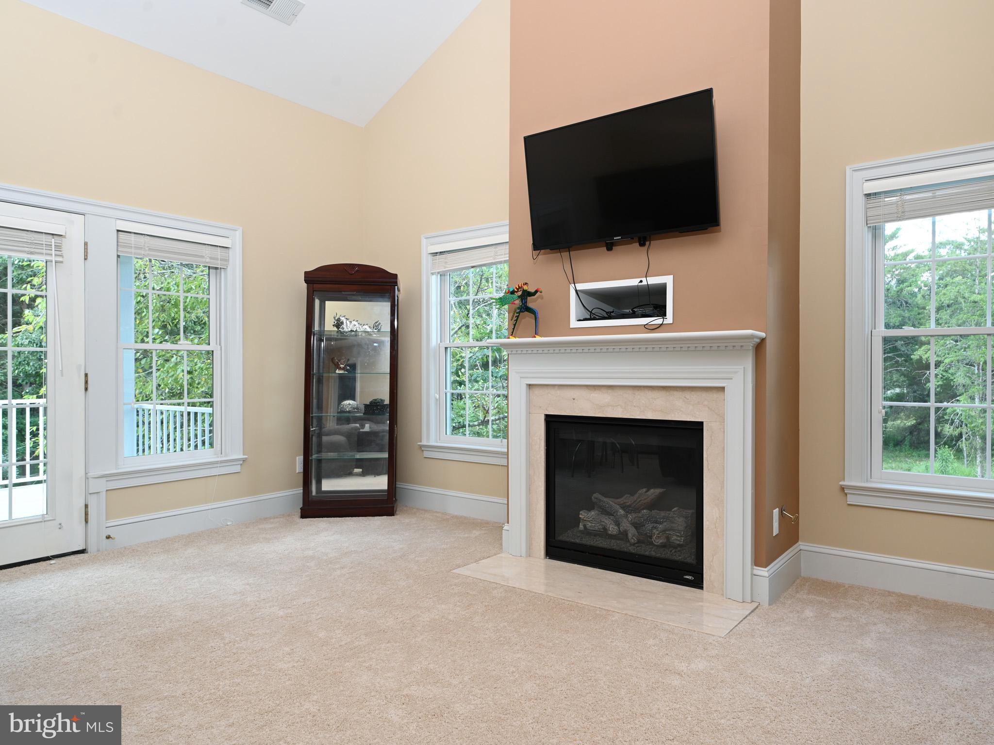 HUNT CHASE - Residential