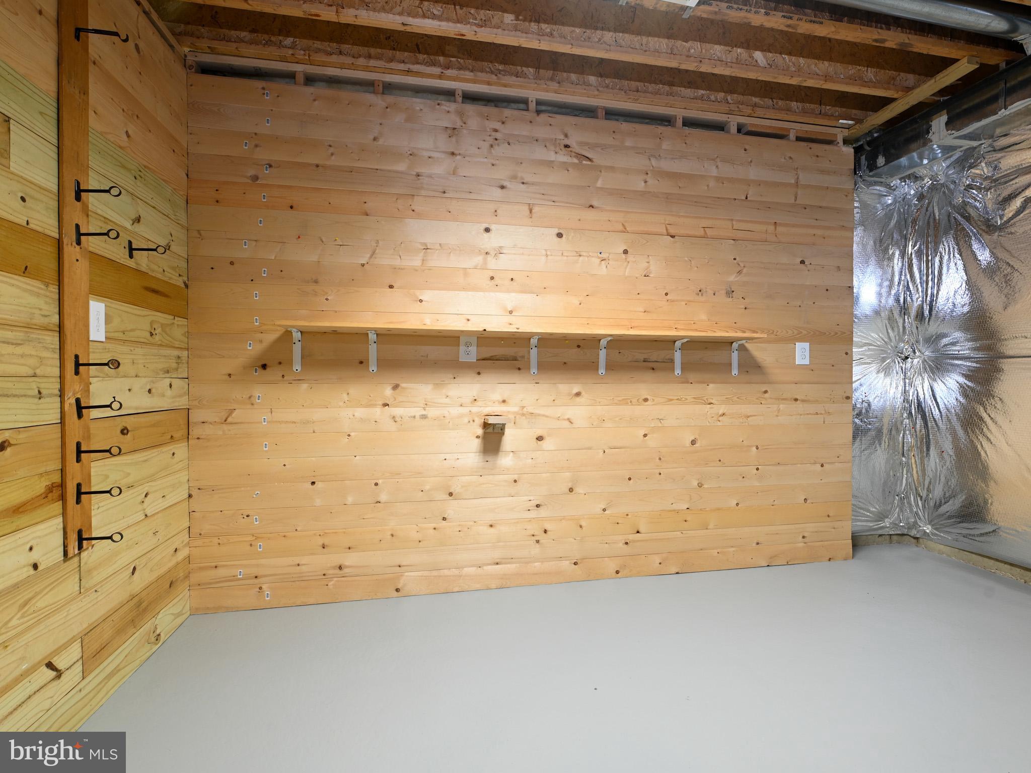 HUNT CHASE - Residential