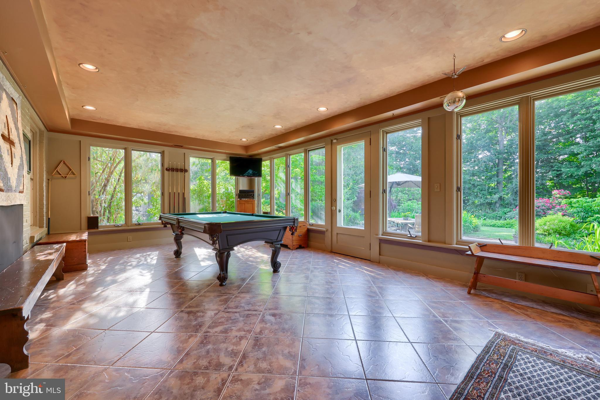 BROOK FARMS - Residential