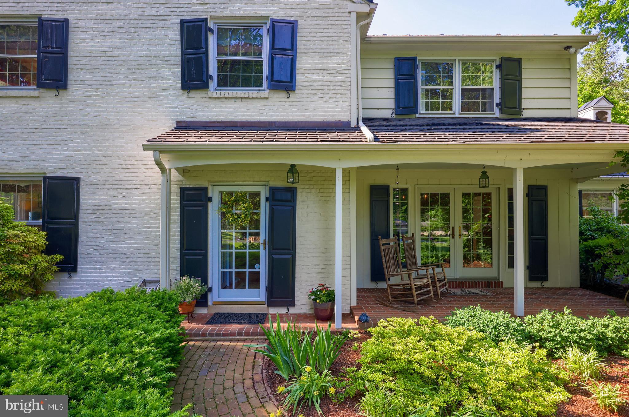 BROOK FARMS - Residential