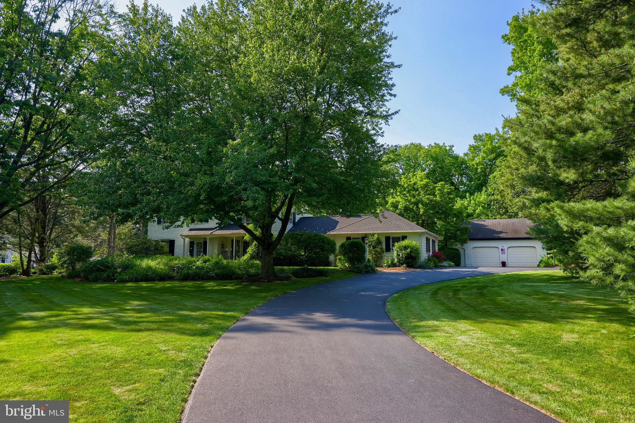BROOK FARMS - Residential