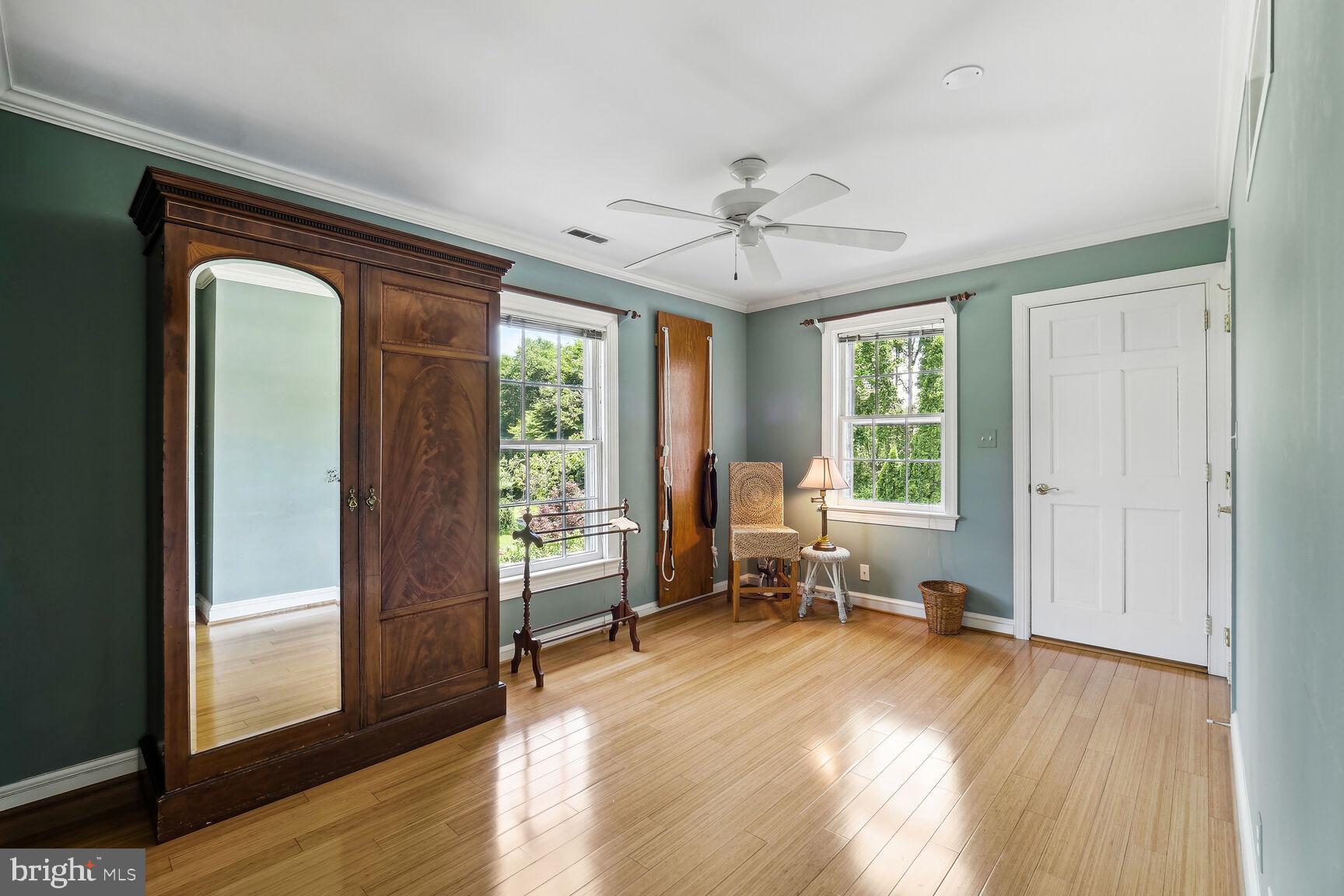 DARNESTOWN OUTSIDE - Residential