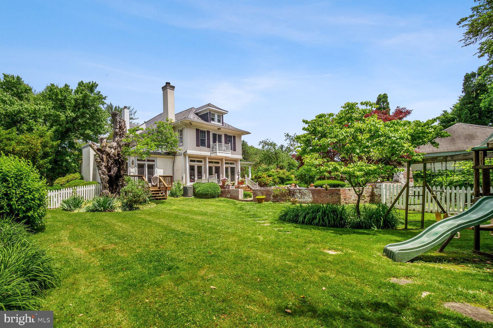 DARNESTOWN OUTSIDE - Residential