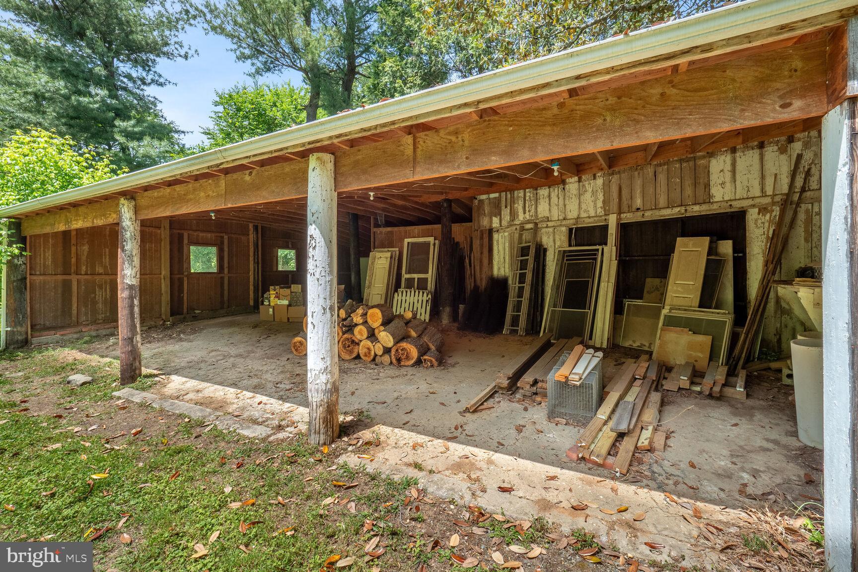 DARNESTOWN OUTSIDE - Residential