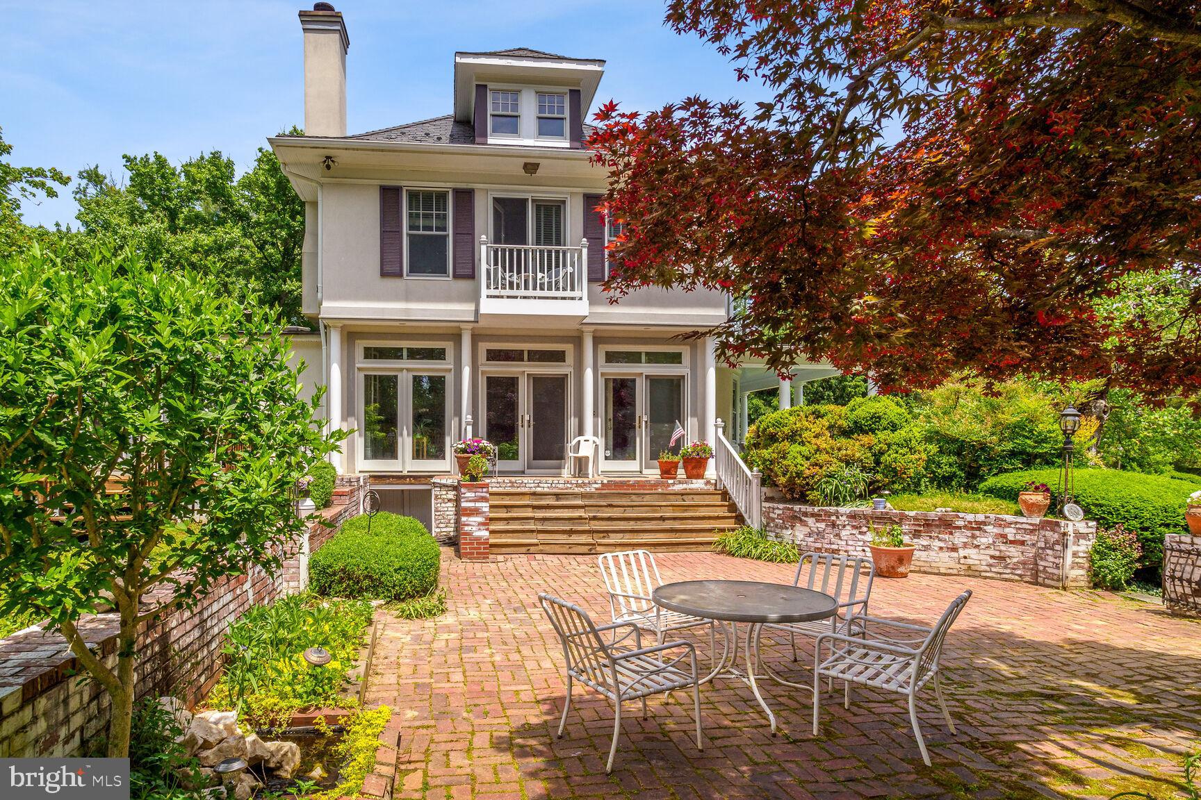 DARNESTOWN OUTSIDE - Residential