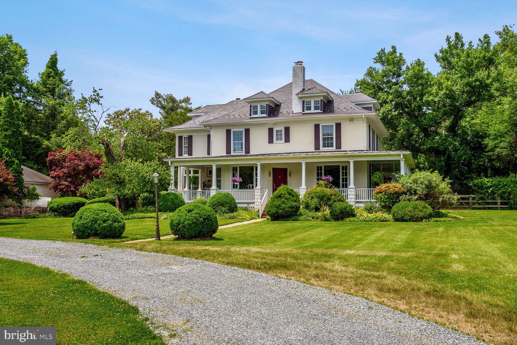 DARNESTOWN OUTSIDE - Residential