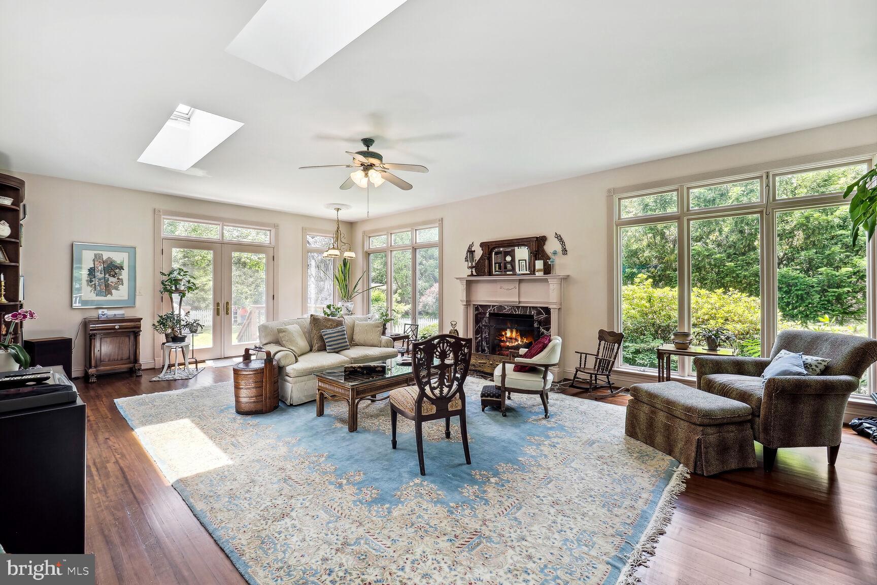 DARNESTOWN OUTSIDE - Residential