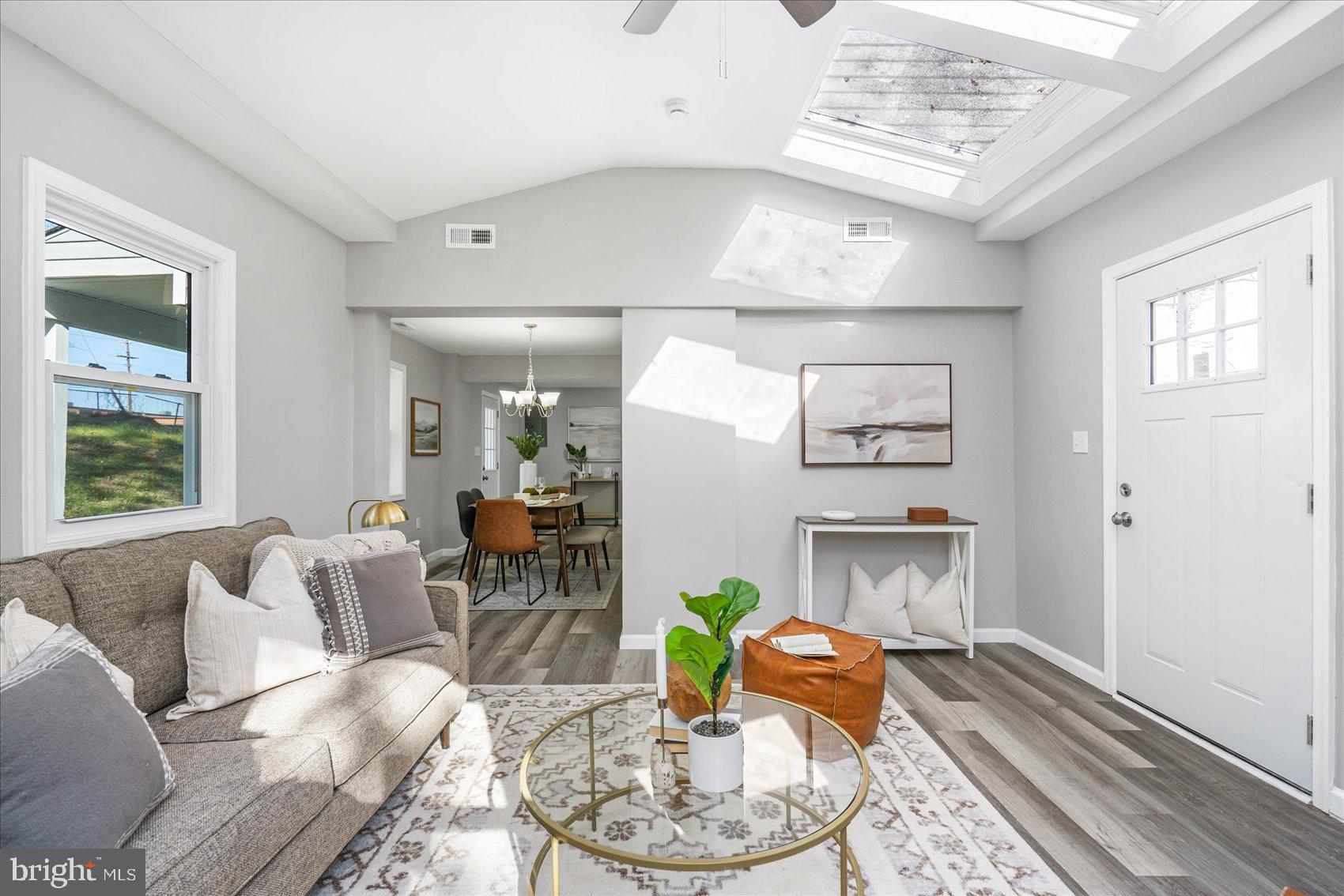 LOCH RAVEN - Residential