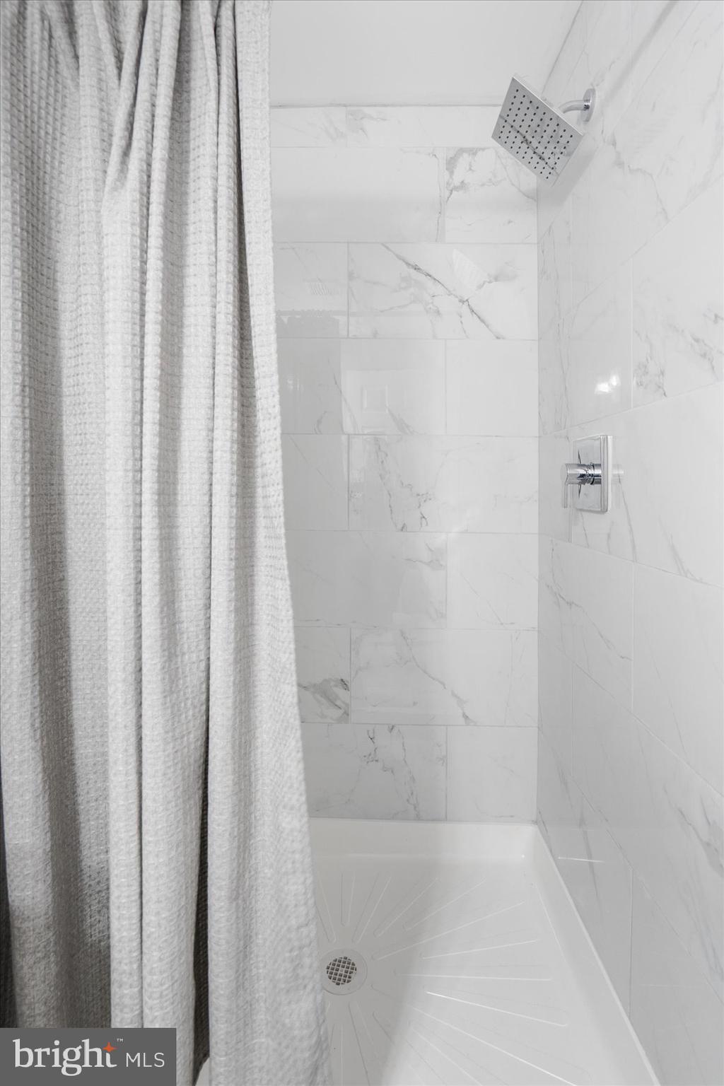 LOCH RAVEN - Residential