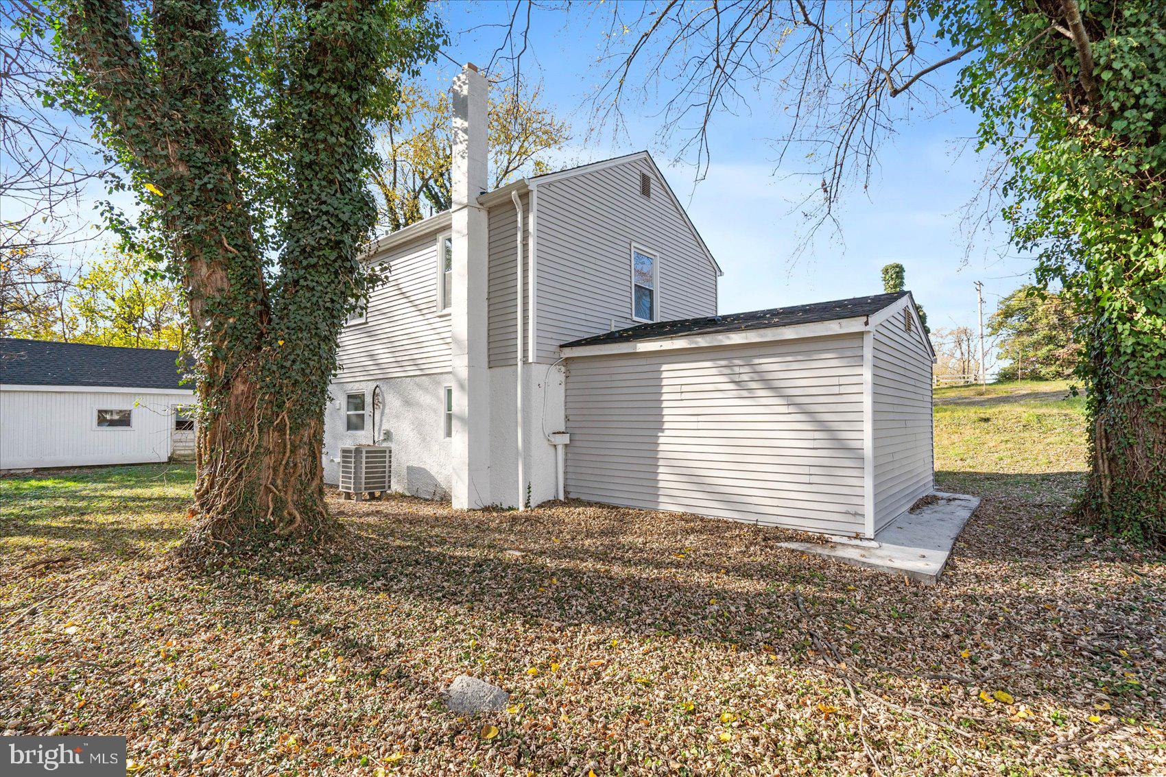 LOCH RAVEN - Residential