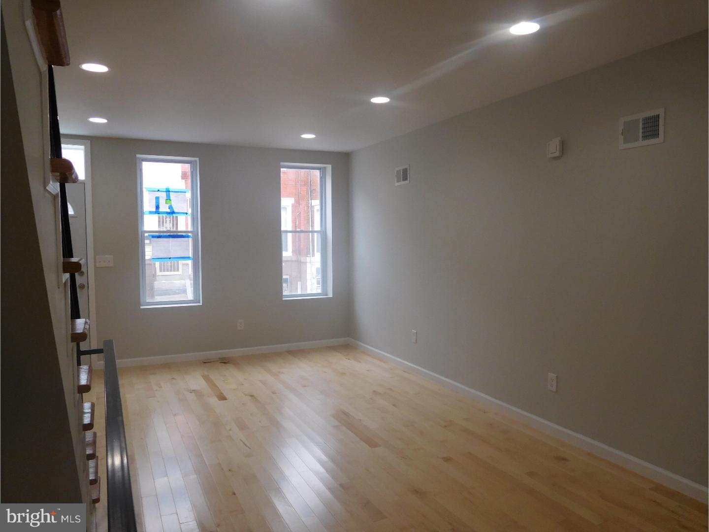 POINT BREEZE - Residential