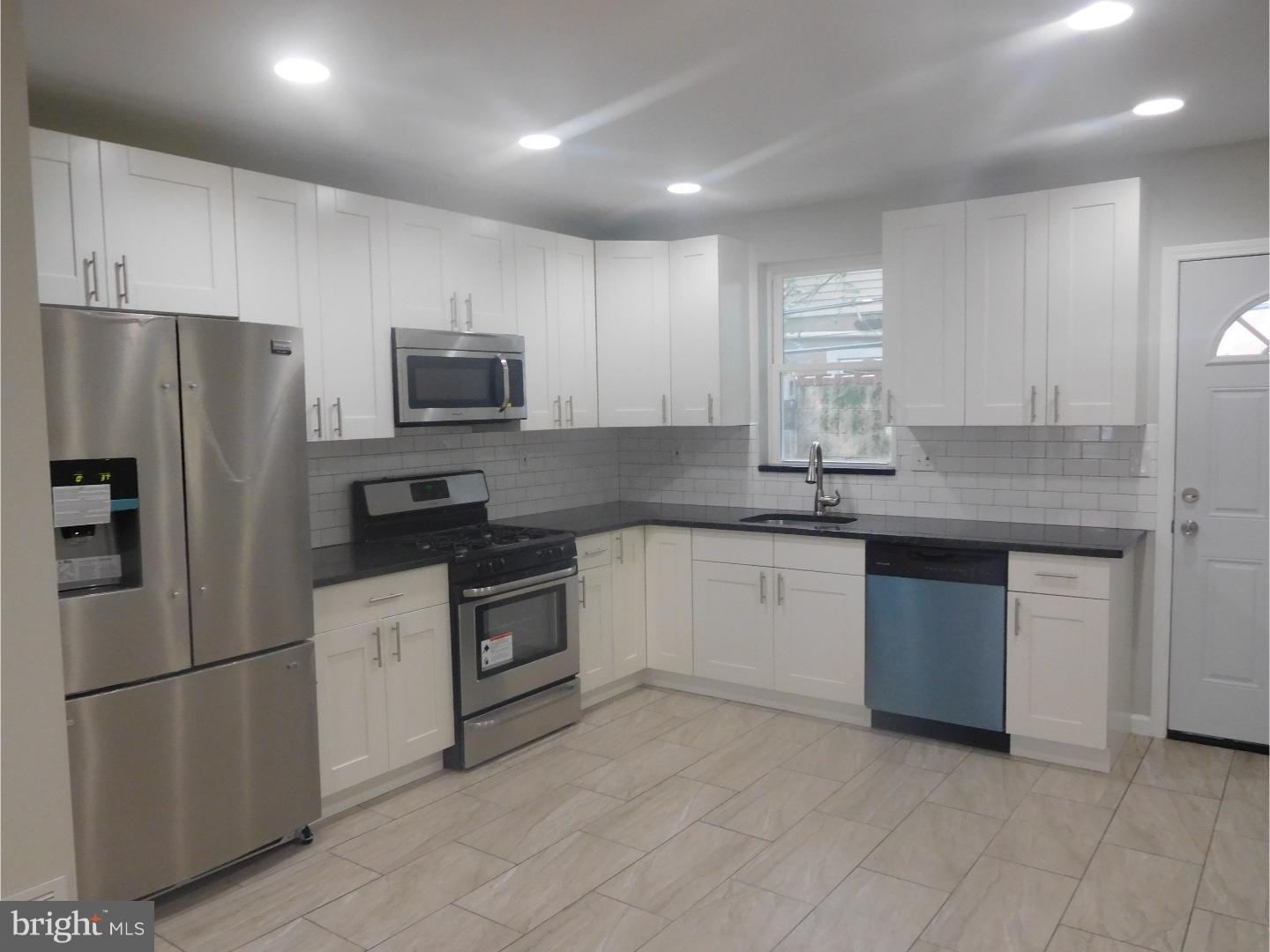 POINT BREEZE - Residential