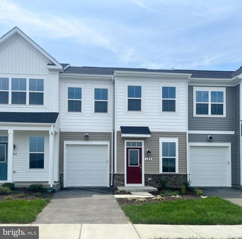 Townhouse For Sale - 123 Castaway Place<br/> Frederick County, WINCHESTER, VA 22603