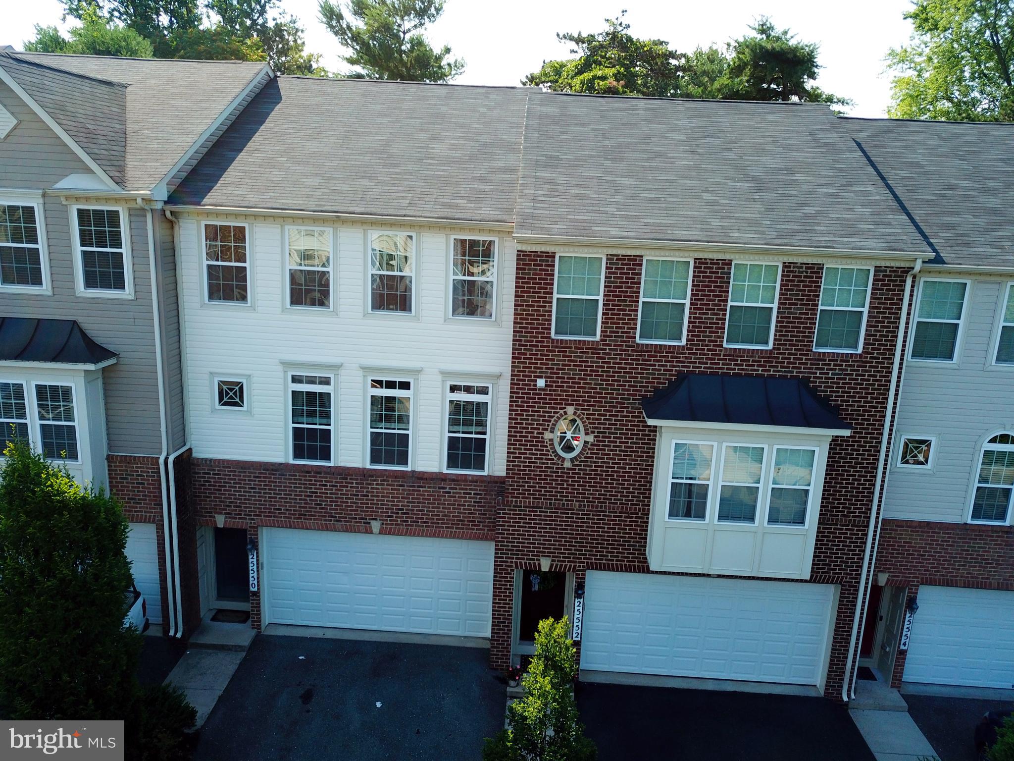 MAGRUDERS OVERLOOK - Residential Lease