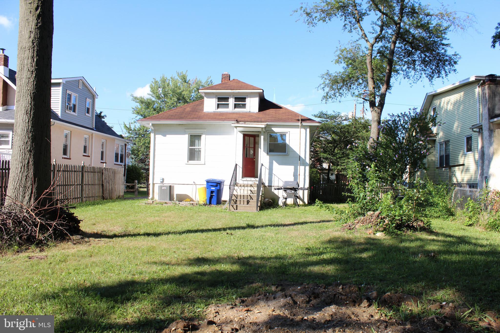 34 S POPLAR AVENUE