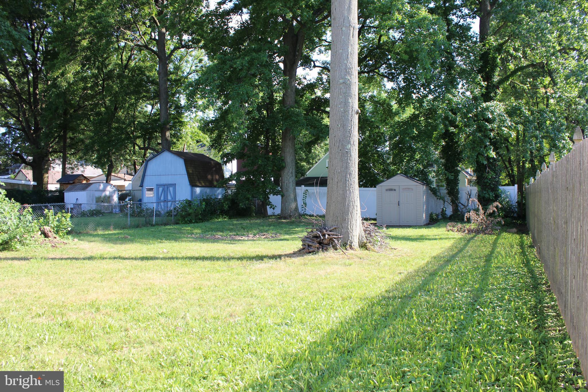 34 S POPLAR AVENUE