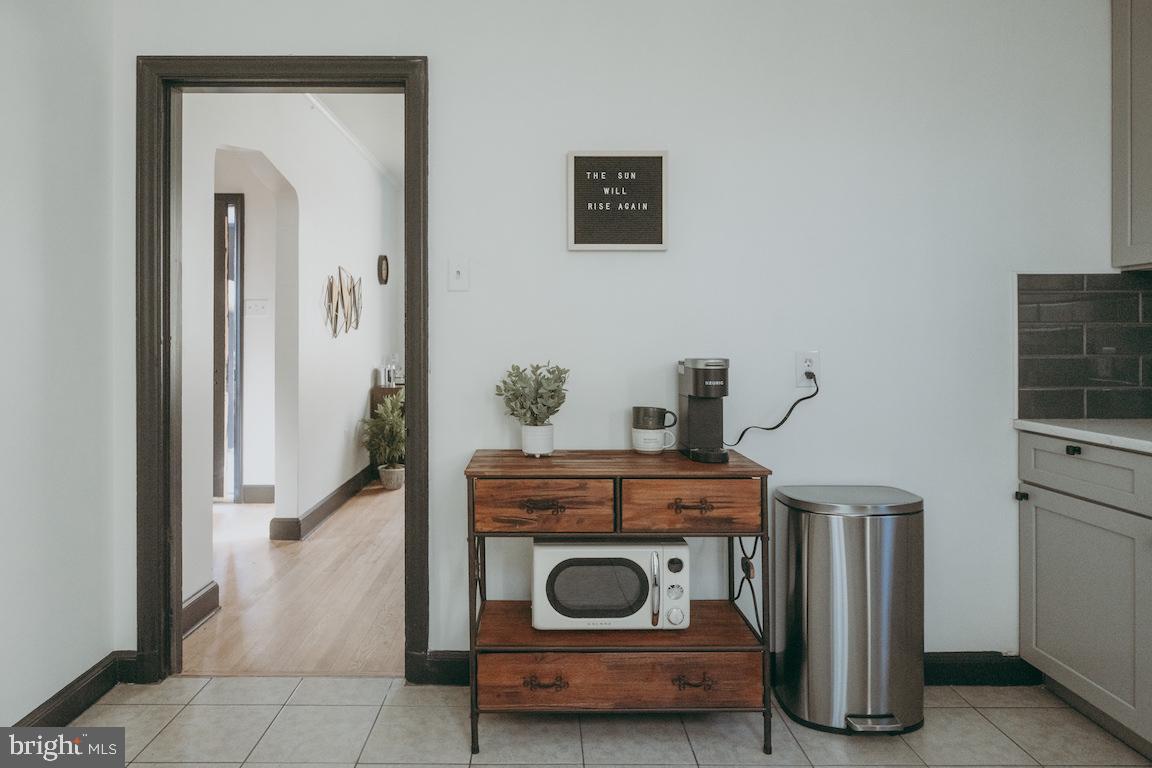 CONESTOGA - Residential Lease