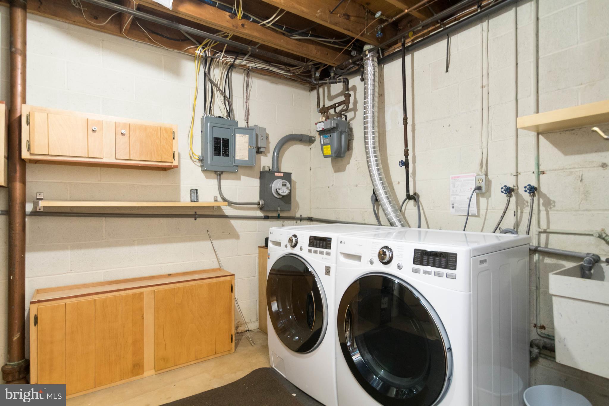 VILLAGE OF WILDE LAKE - Residential