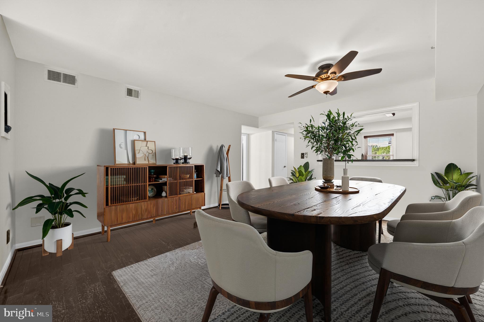 FOUR WINDS AT OAKTON - Residential