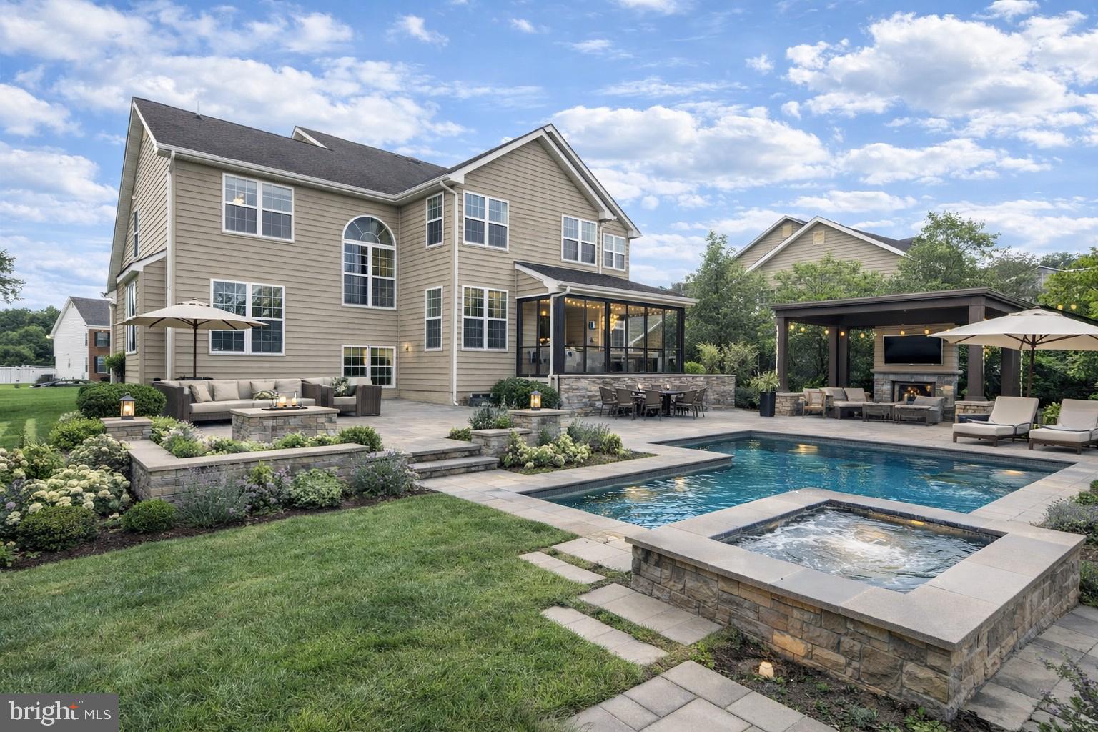 HIGHGROVE SUB - Residential