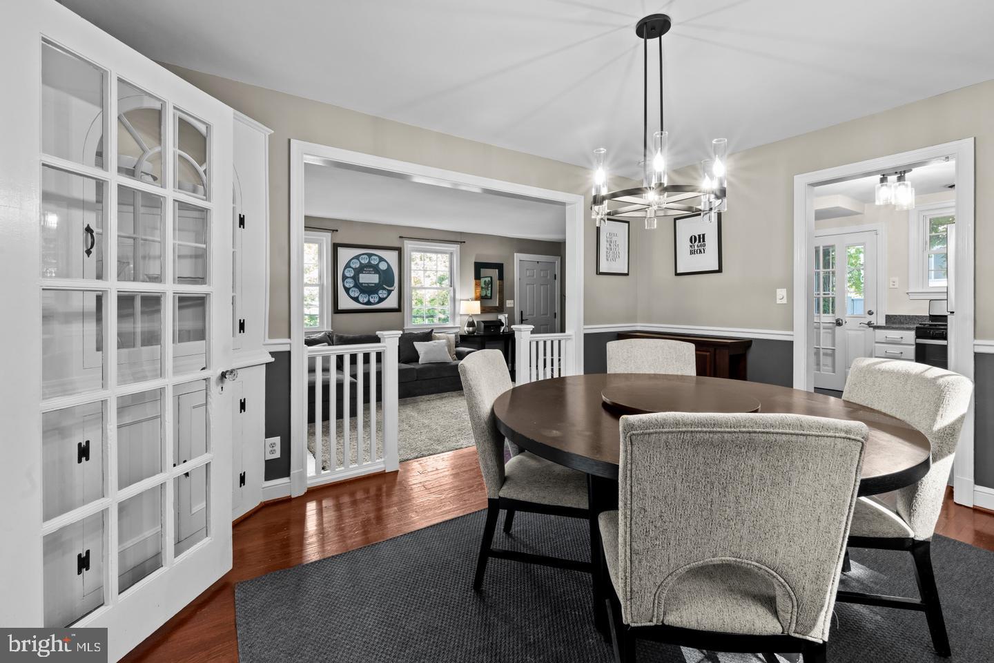 2504 SEMINARY ROAD