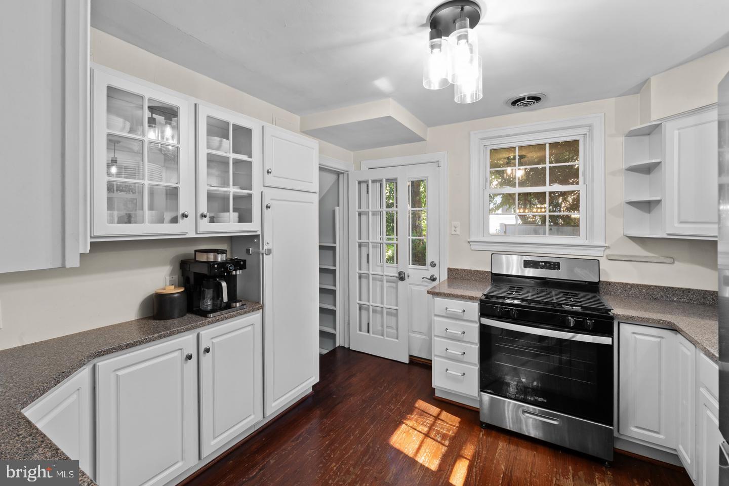 2504 SEMINARY ROAD