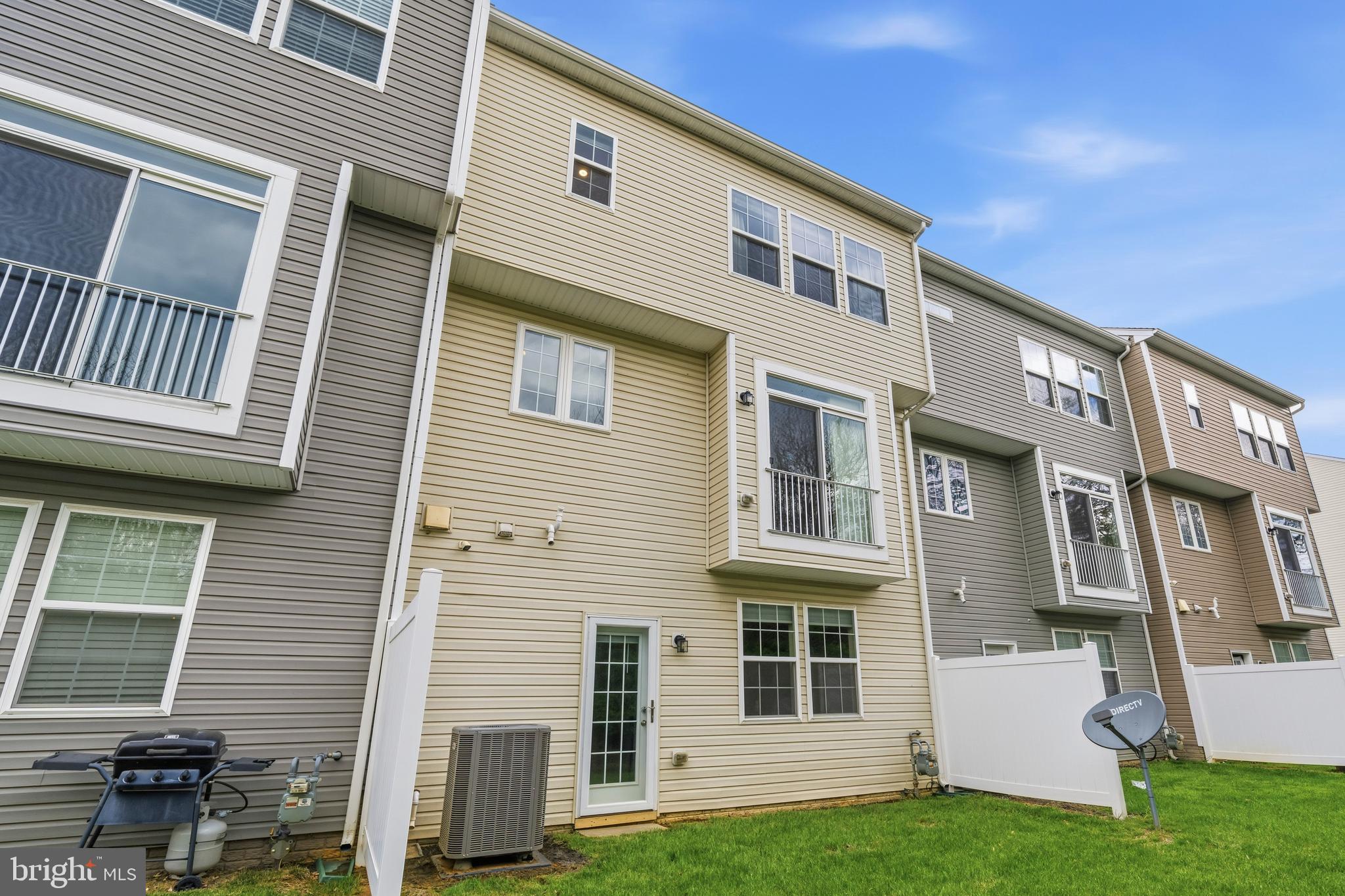 ROSEWOOD VILLAGE - Residential