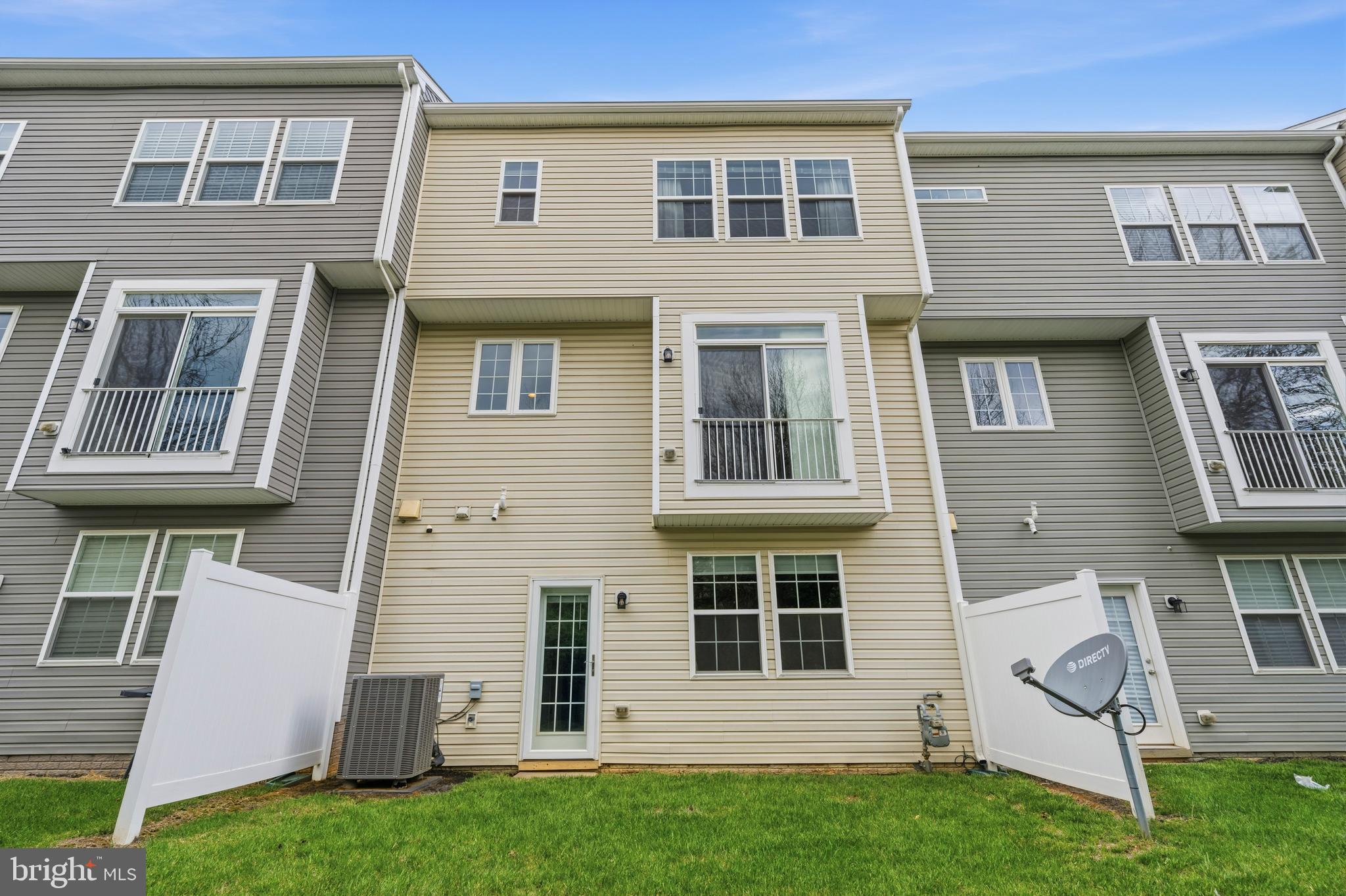 ROSEWOOD VILLAGE - Residential