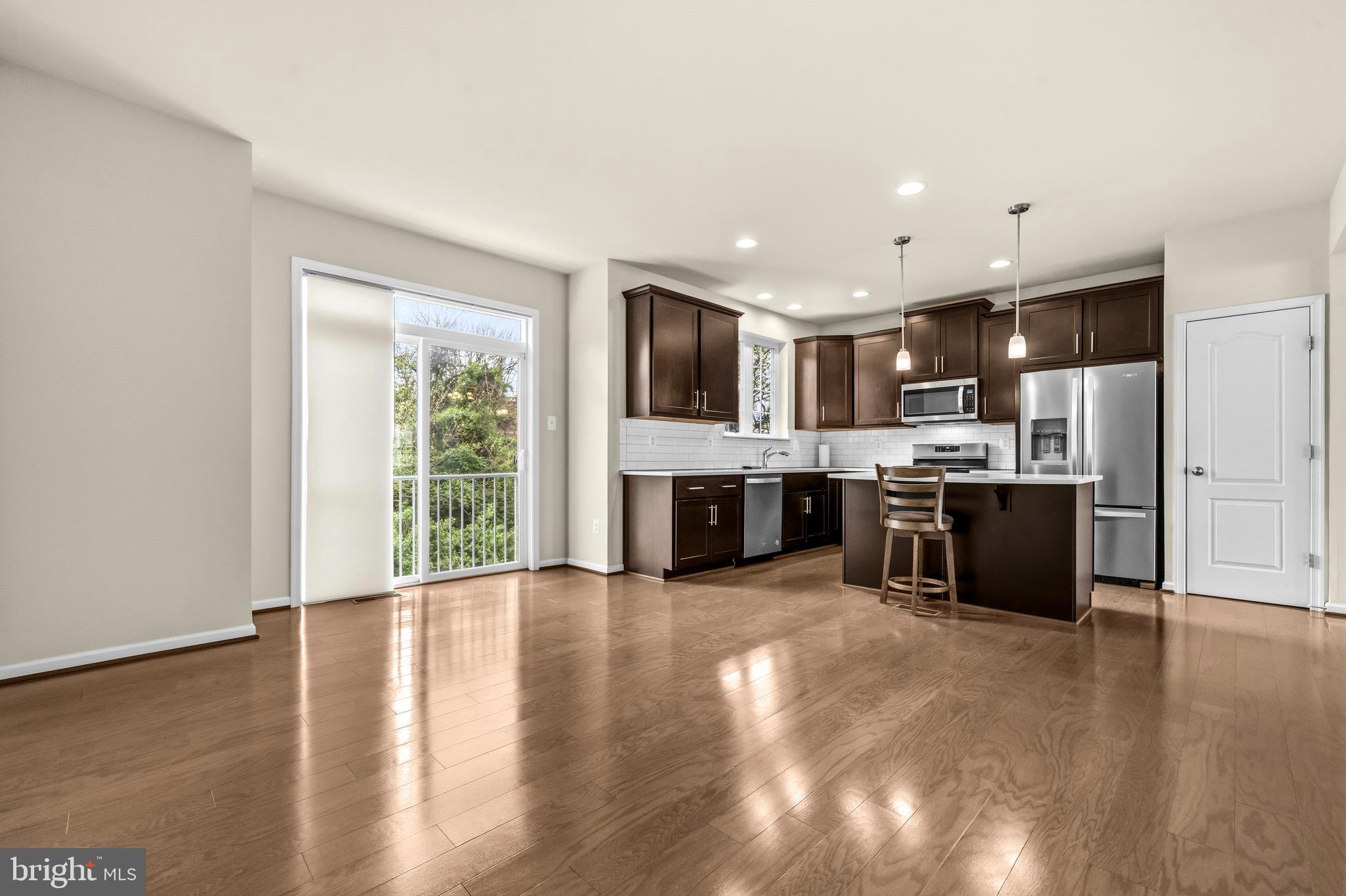 ROSEWOOD VILLAGE - Residential