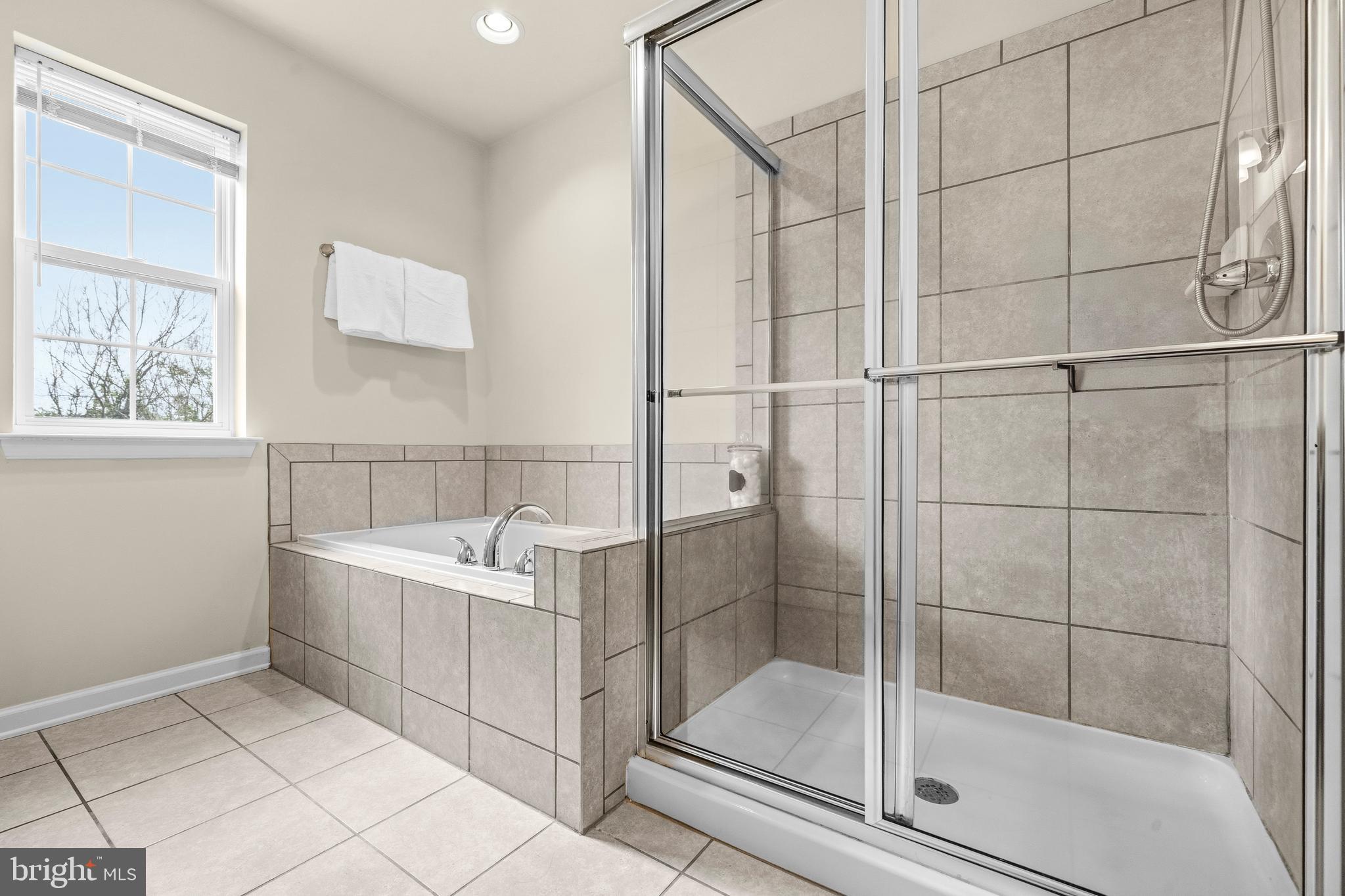 ROSEWOOD VILLAGE - Residential