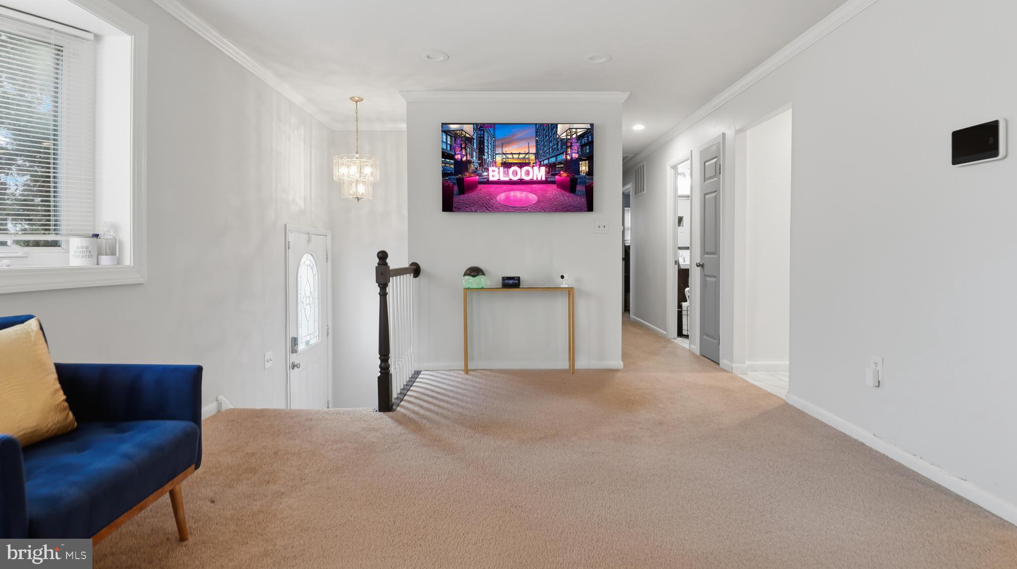 6710 EILERSON STREET